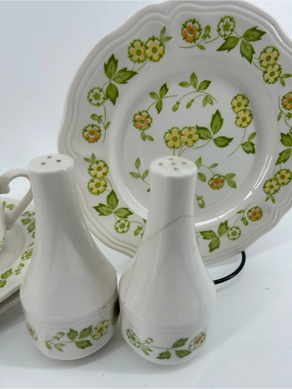 Petite Flora Ironstone 9 piece set